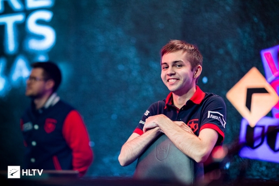 DOTA2与怪猎首次联动揭秘全新狩猎套装